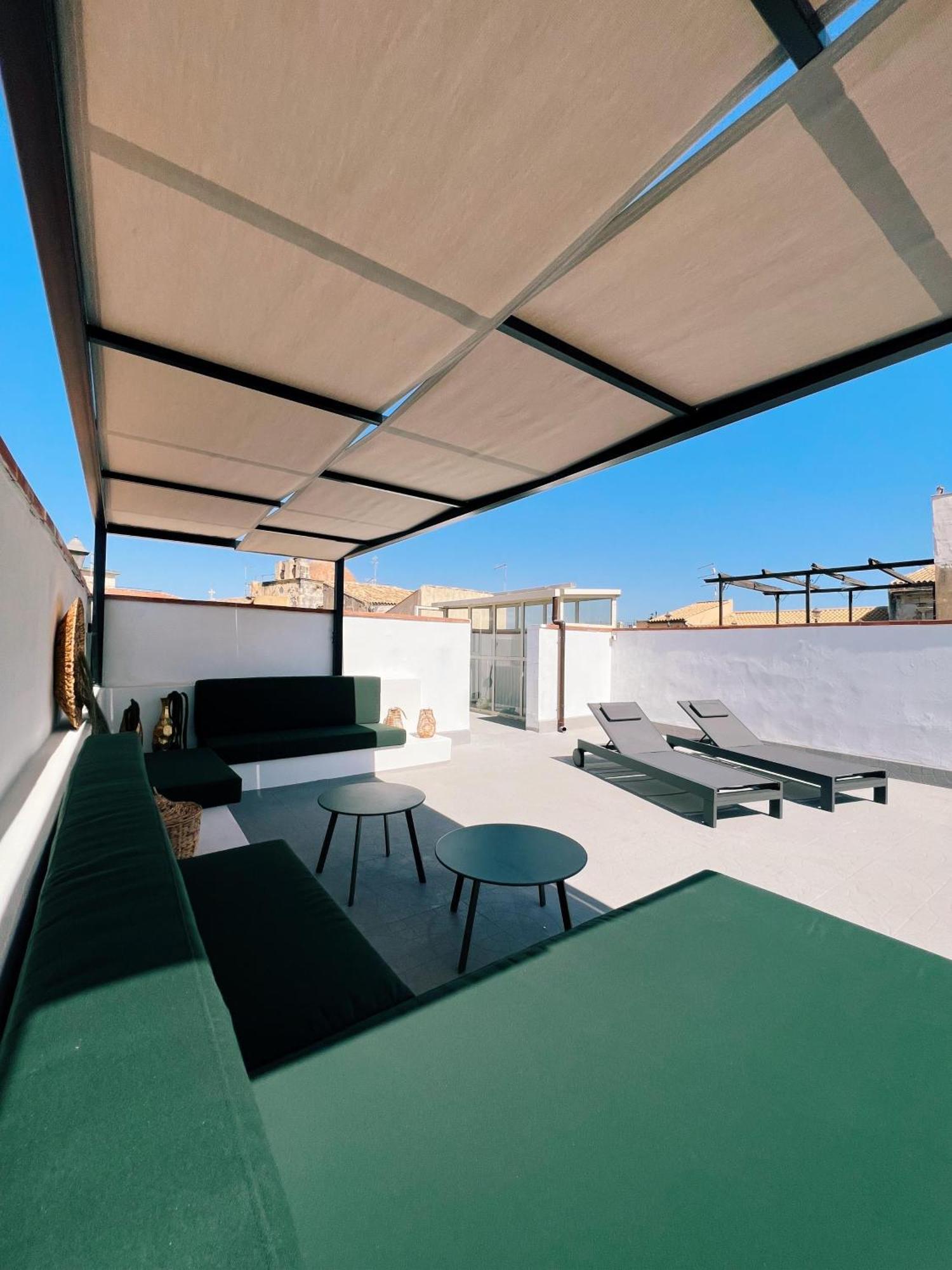 Jjbayt Apartment Syracuse Bagian luar foto